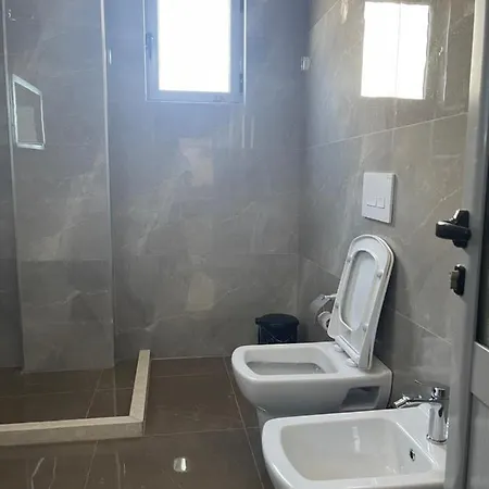 Grand Blue Luxury Апартаменты Саранда